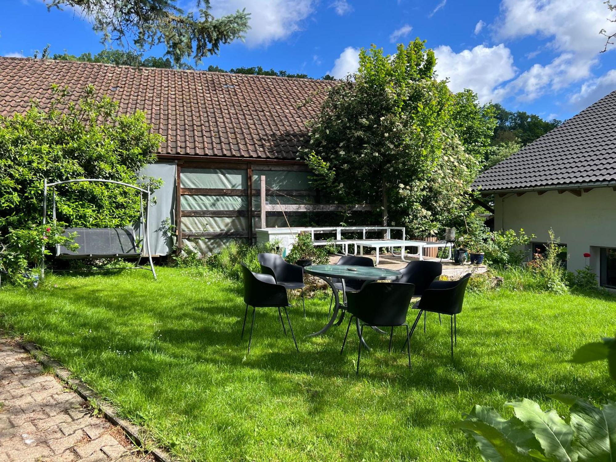 Ferieninrosengarten 1 Zi Appartement 190 Cm Deckenhoehe Oder Grosse 4 Zi Dg Whg Eksteriør bilde