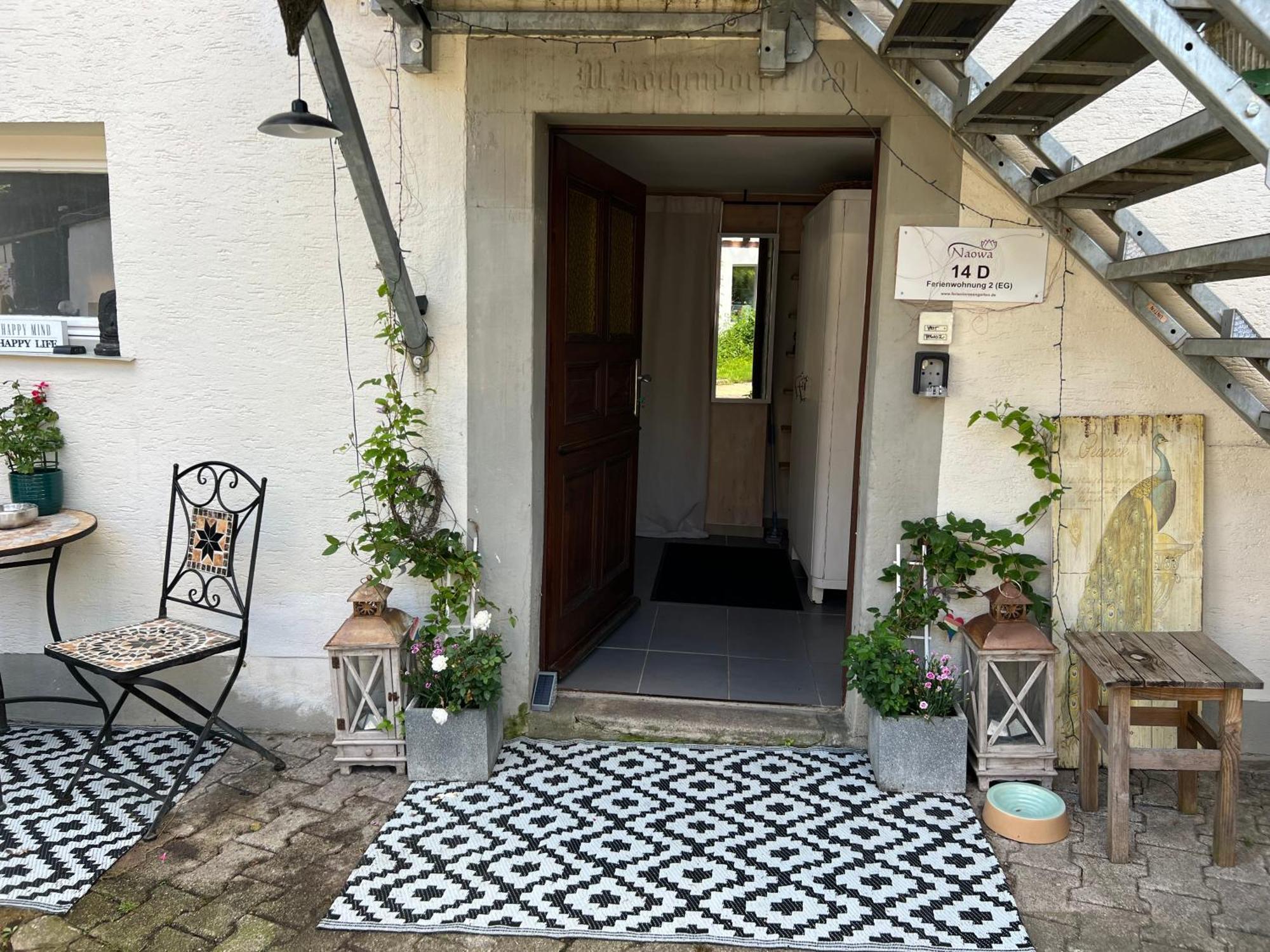 Ferieninrosengarten 1 Zi Appartement 190 Cm Deckenhoehe Oder Grosse 4 Zi Dg Whg Eksteriør bilde